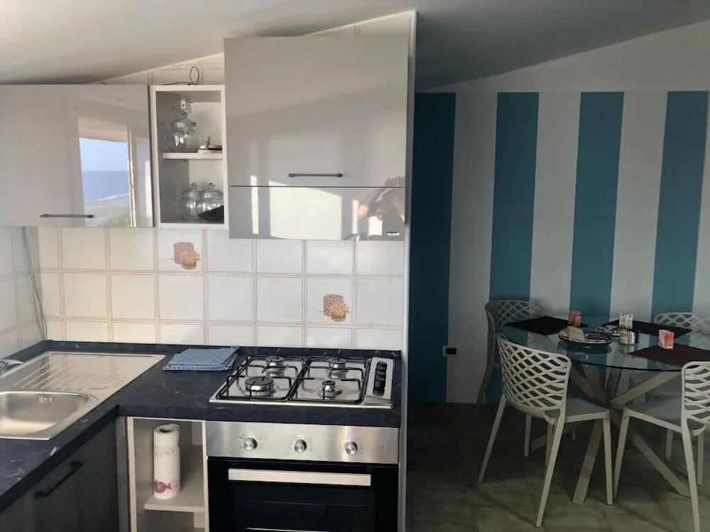 Basic Apartment, 1 Bedroom, Sea View photo 3