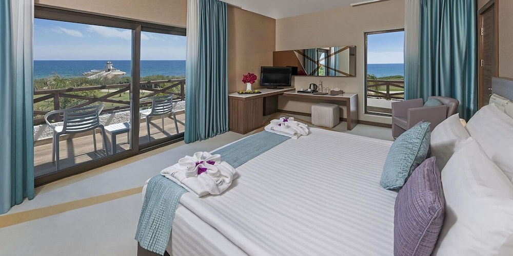 Room (Holiday Village Room) photo 1