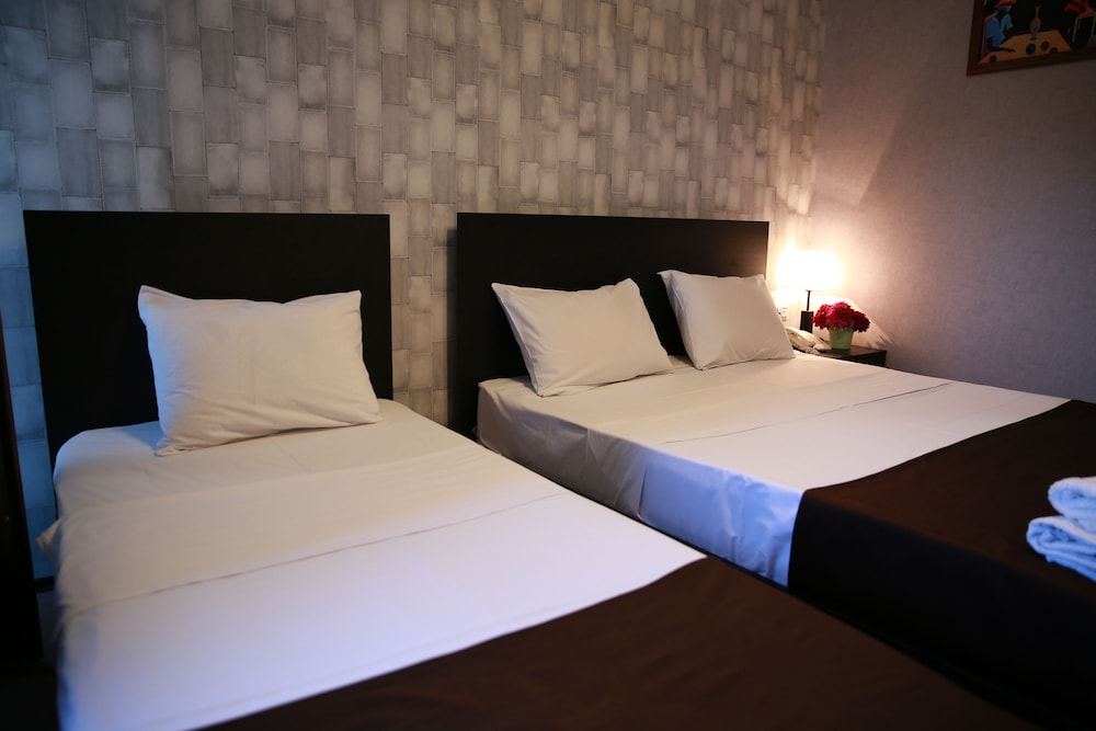 Comfort Twin Room, Courtyard View photo 3