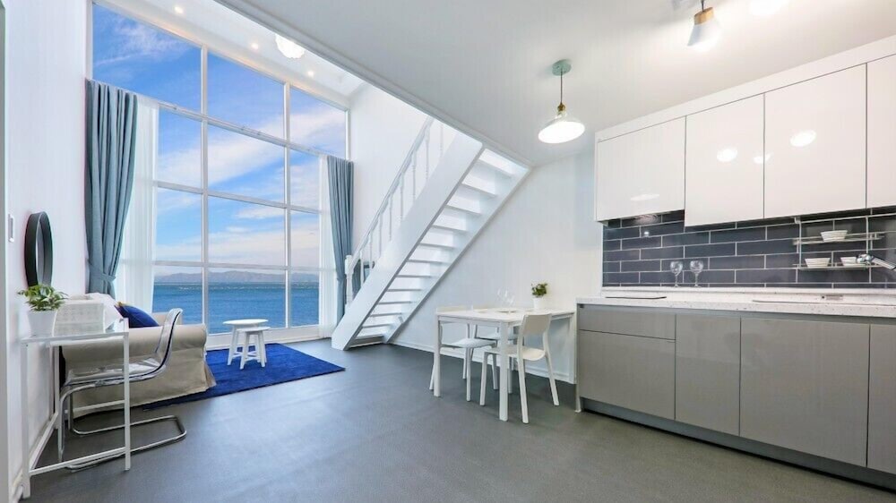 Room (A-202 duplex spa) - Photo 2