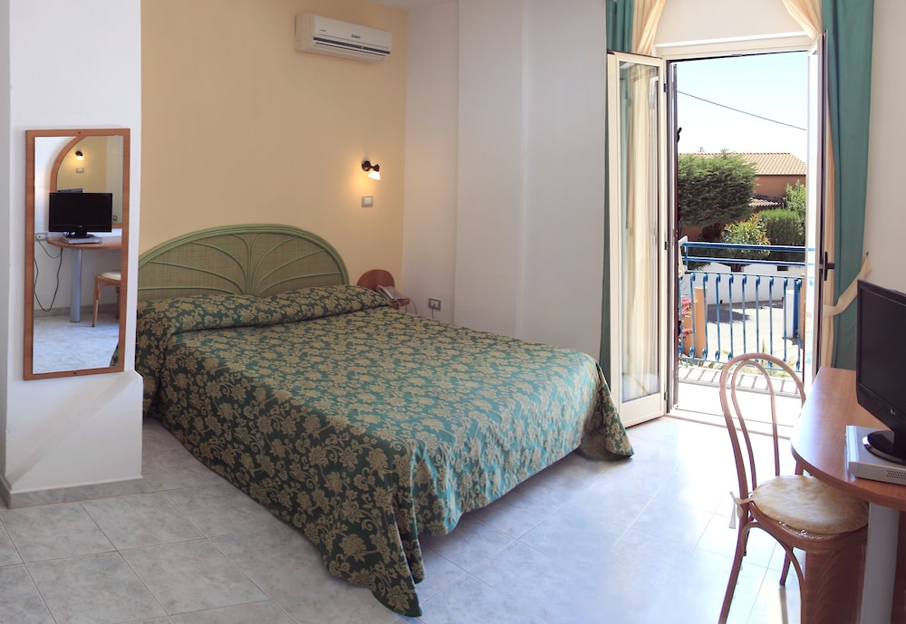 Habitación Doble o con Dos Camas