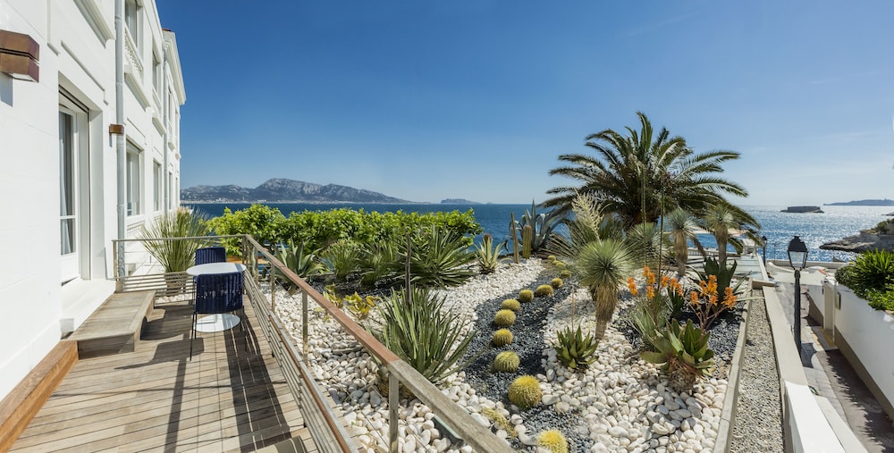 Romantic Suite, Sea View - Photo 5