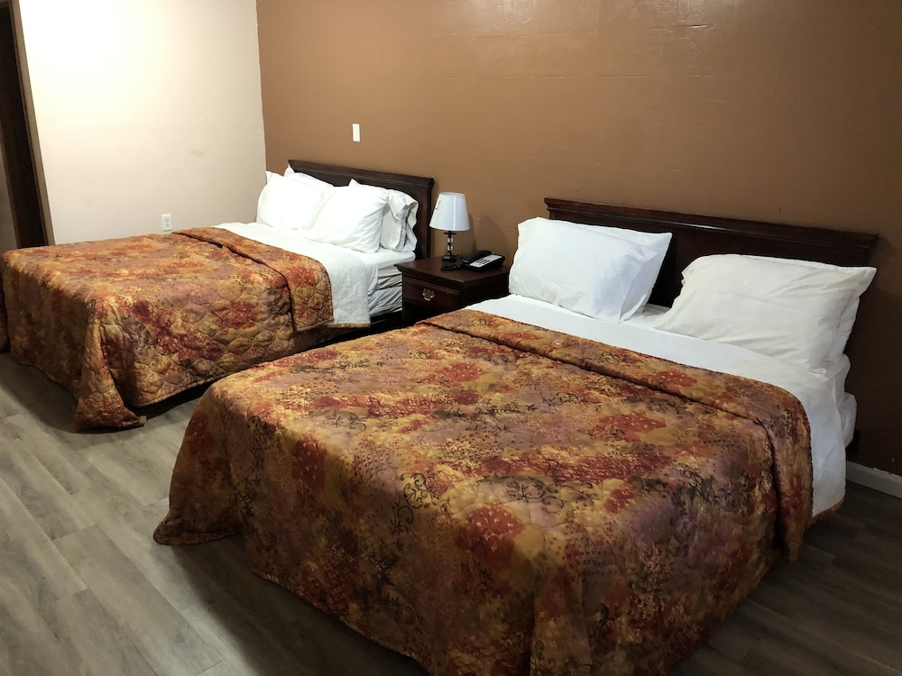 Double Room, 2 Queen Beds