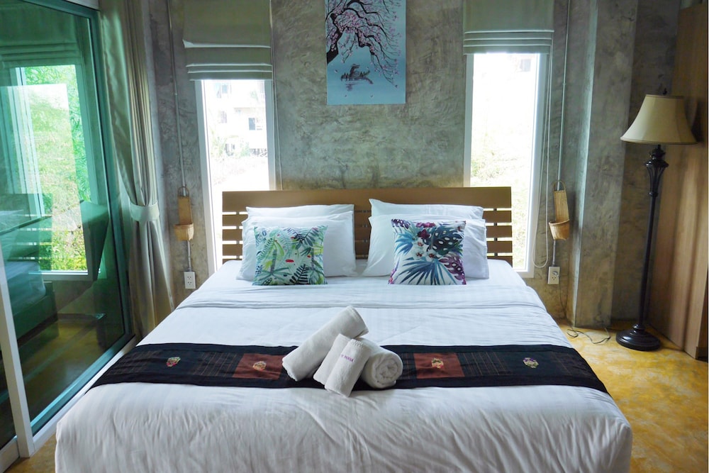 Honeymoon Suite photo 1