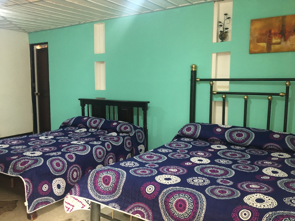 Family Quadruple Room, Multiple Beds, Non Smoking photo 1