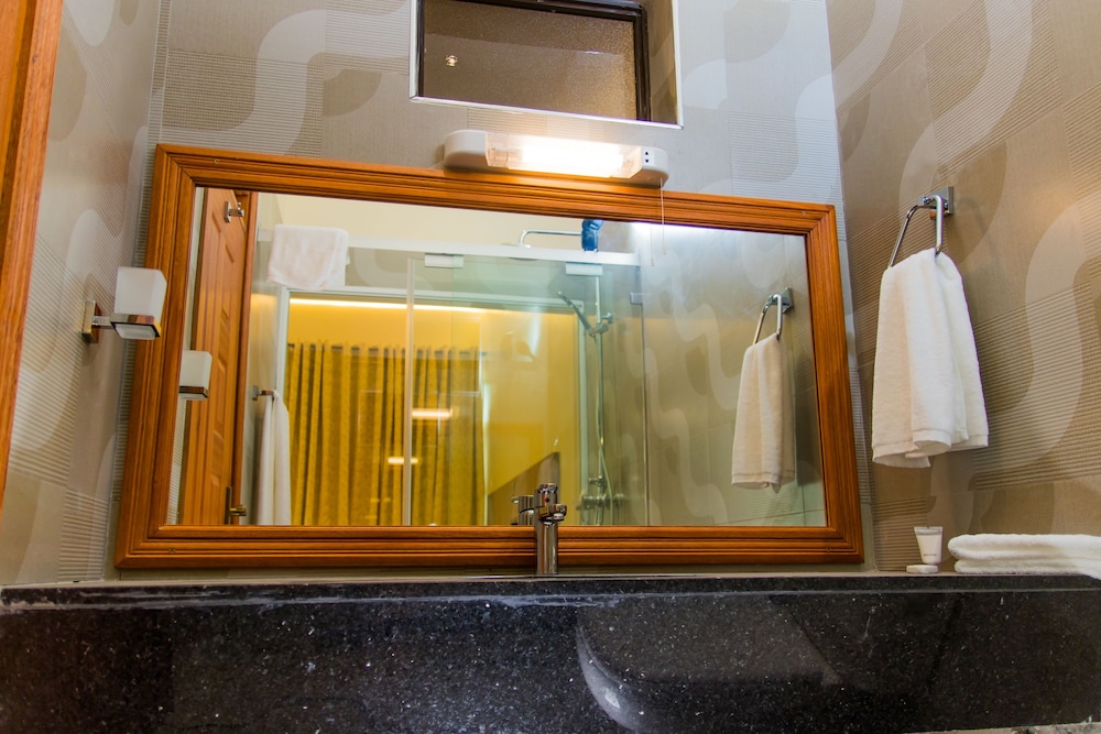 Executive Room photo 2