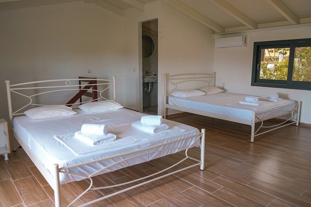 Basic Room, 1 Bedroom (Gogh) - Photo 3