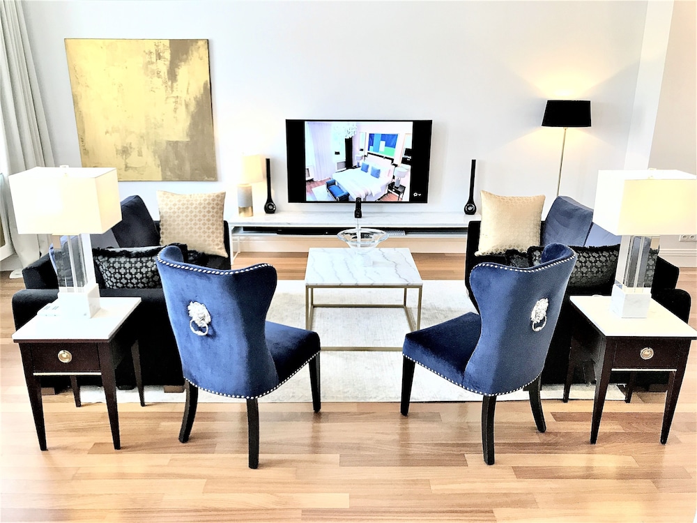 Presidential Suite, 3 Bedrooms, 2 Bathrooms (Market Square view, 180 m2)