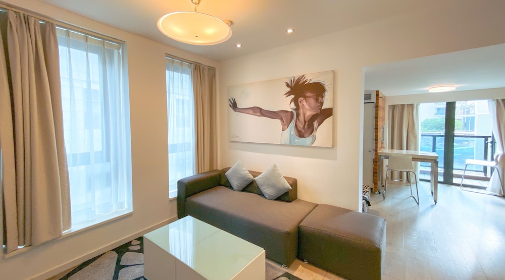 Loft Studio Premier