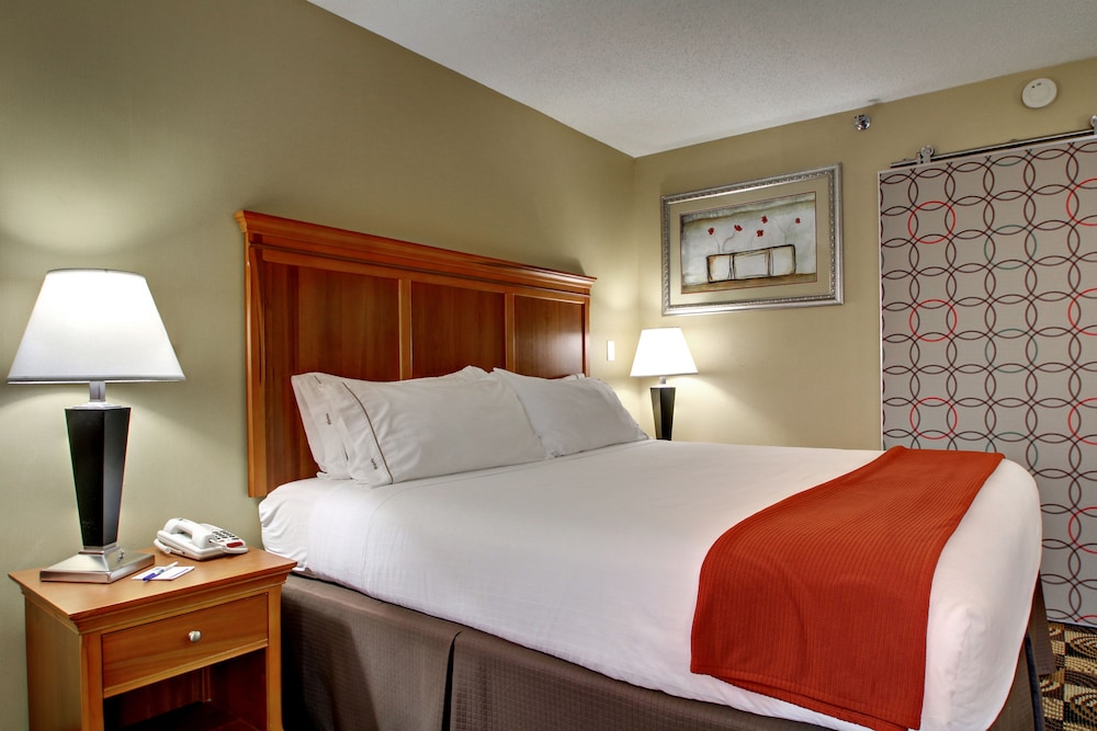 Standard Room, 1 King Bed - Photo 1