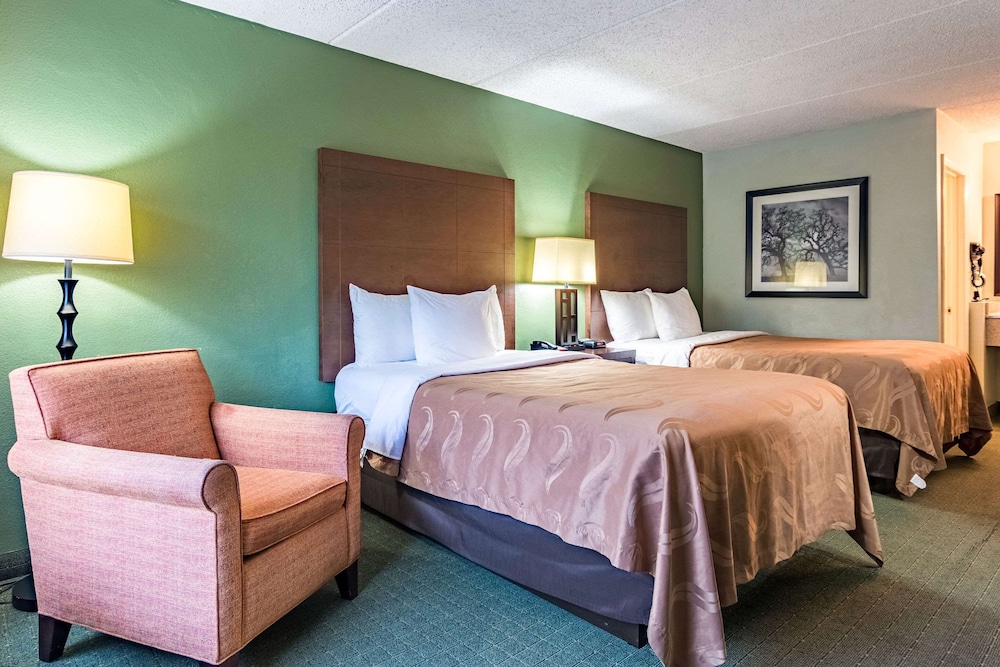 Standard Room, 2 Double Beds, Smoking photo 1
