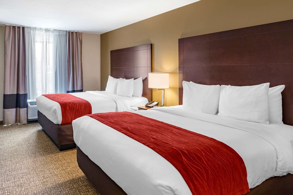 Suite, Multiple Beds, Accessible, Non Smoking (Upper floor) - Photo 2