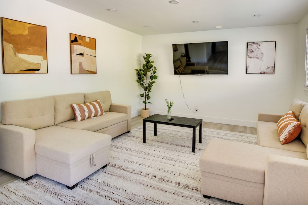 House (3 Bedrooms) photo 1