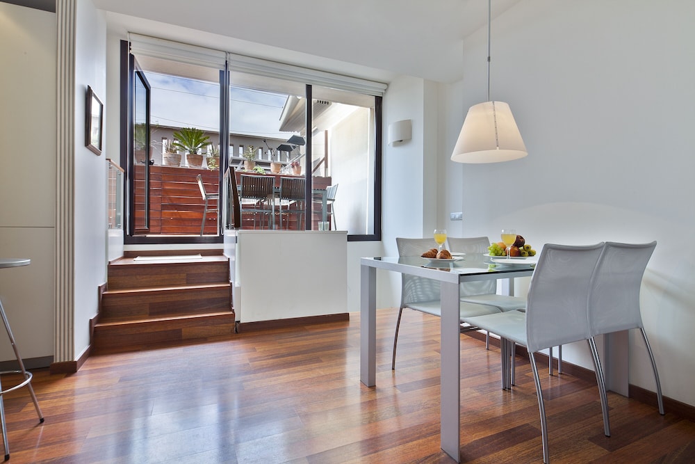 Duplex, Terrace photo 3