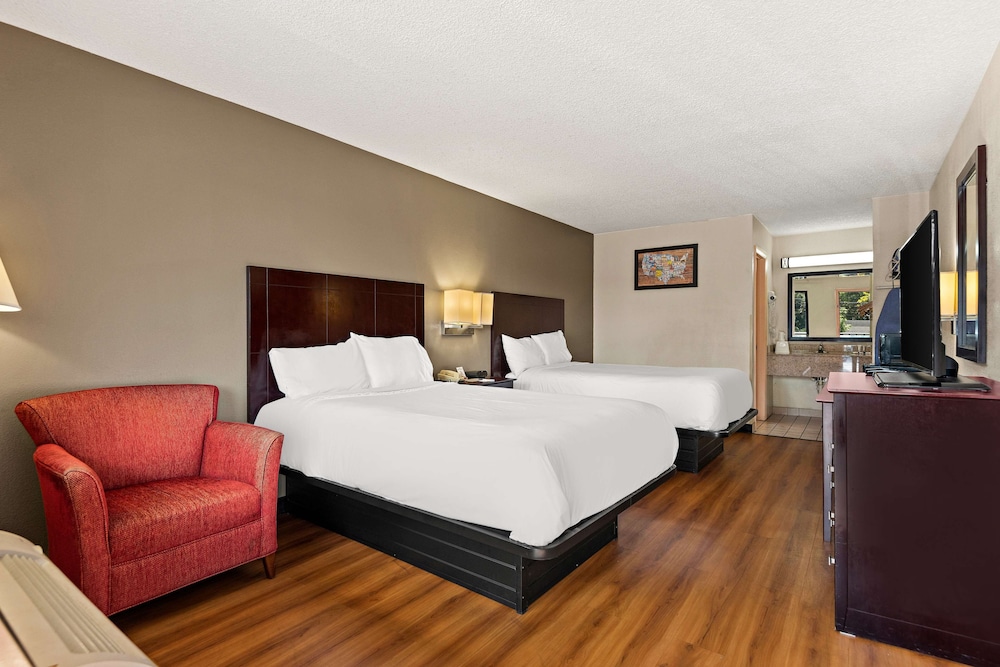 Room, 2 Double Beds, Non Smoking photo 3