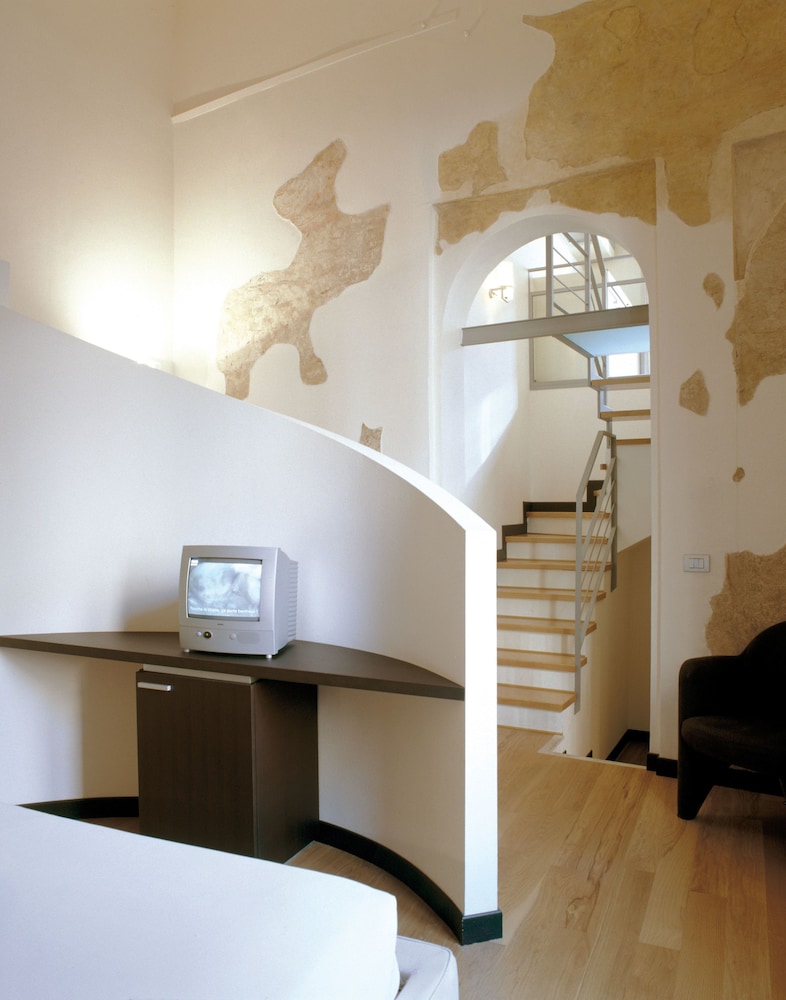 Deluxe Suite, Tower (Loft Dependance) - Photo 2
