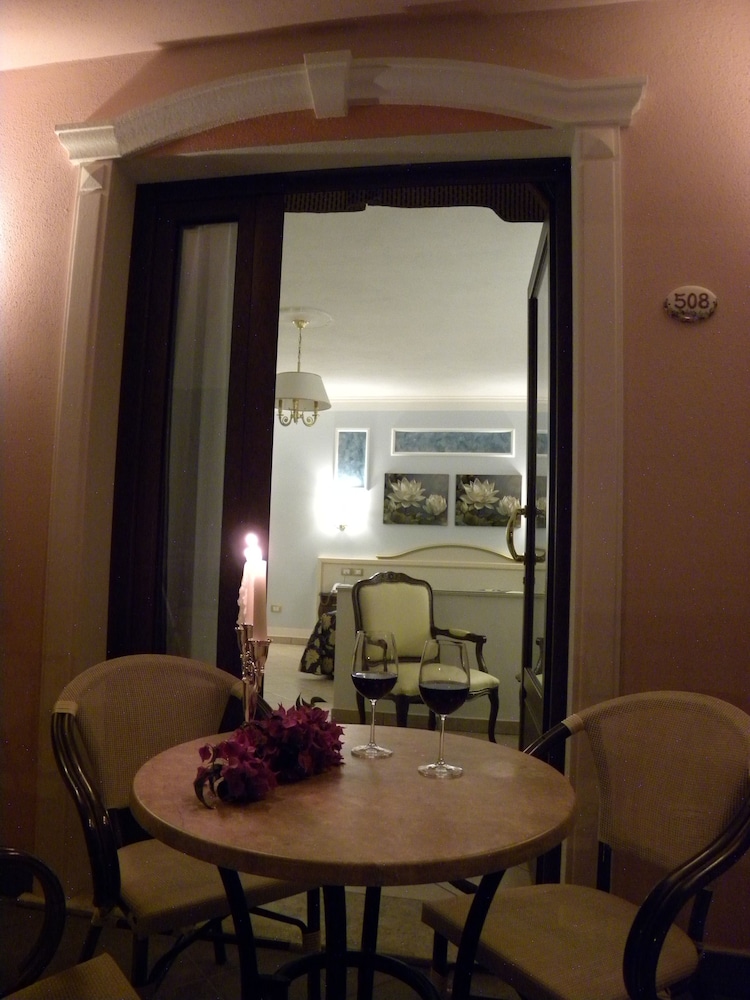 Suite, Terrace, Sea View (triple) - Photo 3
