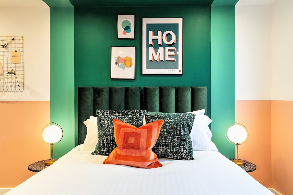 Signature Room