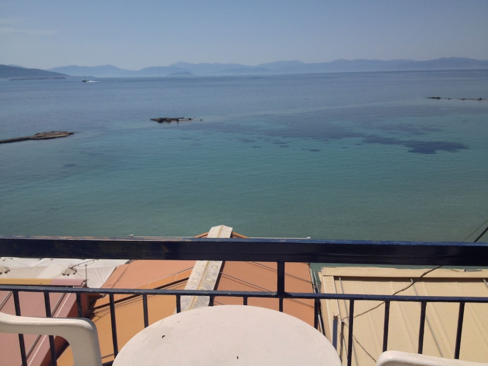 Twin Room, Balcony, Sea View photo 2