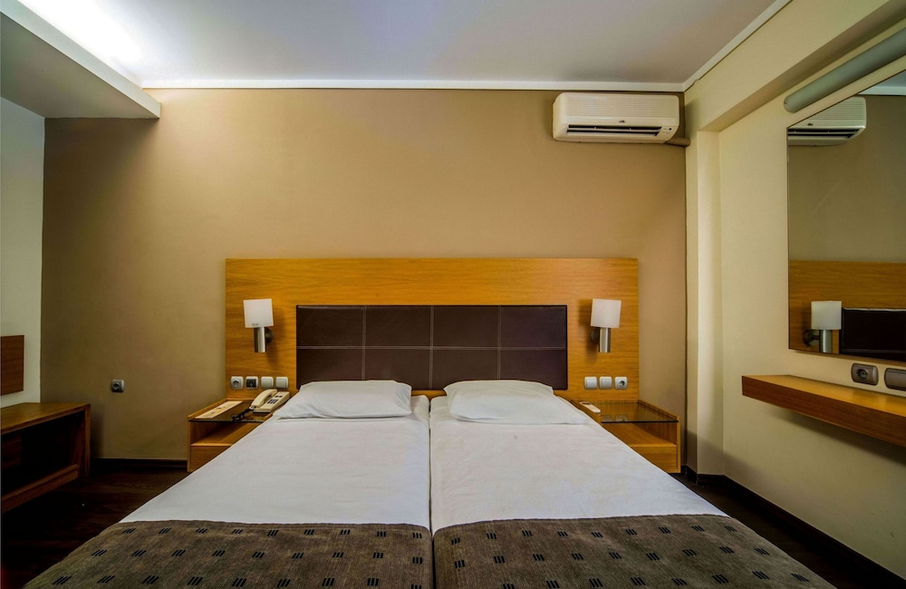 Superior Room (Elegant)