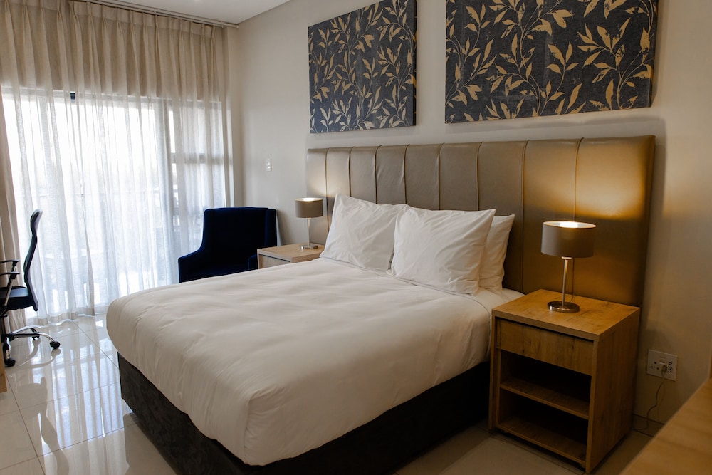 Luxury Twin Room photo 3