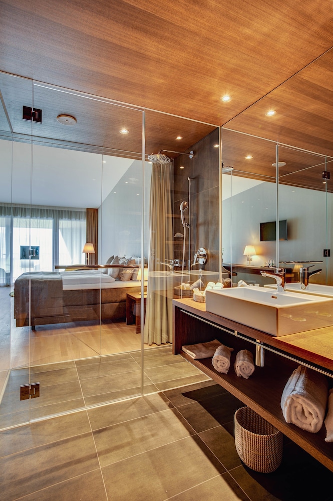 Superior Double Room, Balcony, Mountain View photo 3