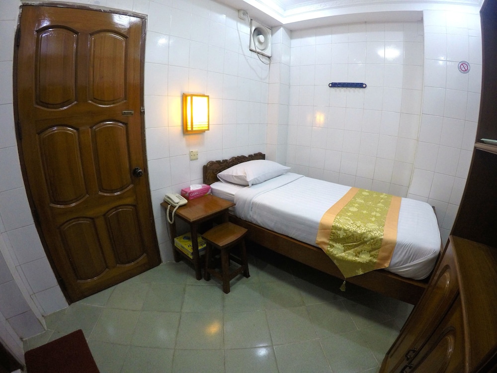 Standard Single Room photo 1