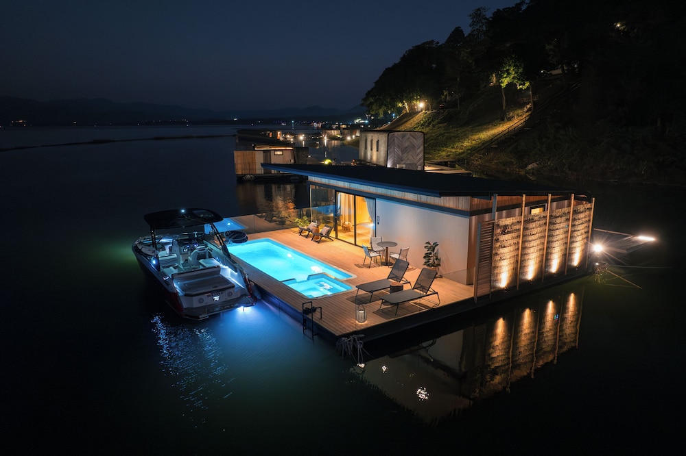Private Pool Villa Suite - Photo 7