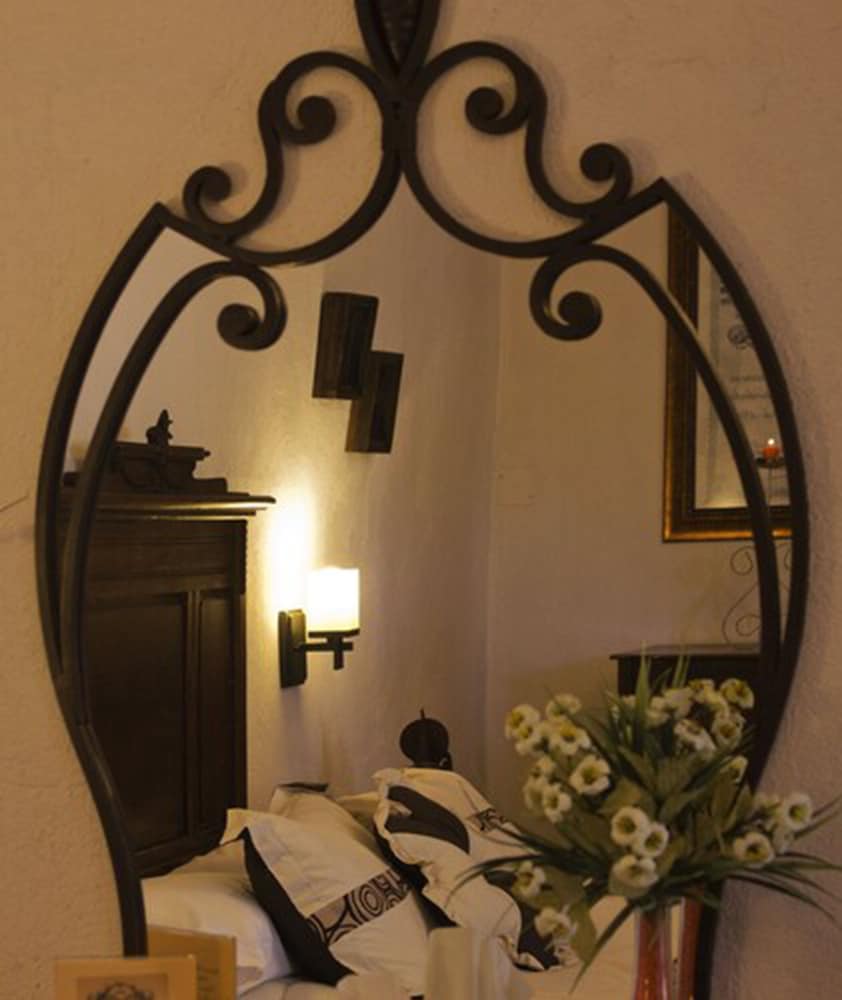 Superior Double Room, 1 Bedroom, Garden View, Tower photo 3