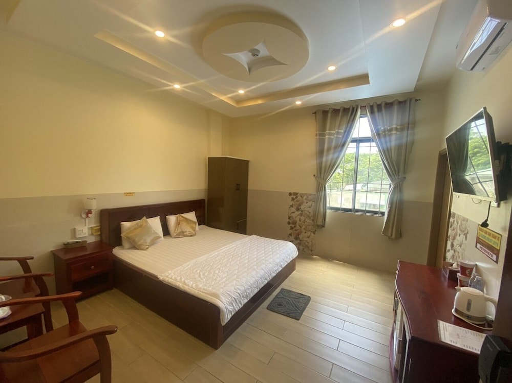 Single Room - Photo 1