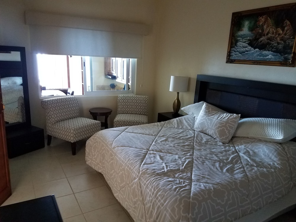 Standard Condo, 1 King Bed with Sofa bed, Kitchen, Ocean View photo 1
