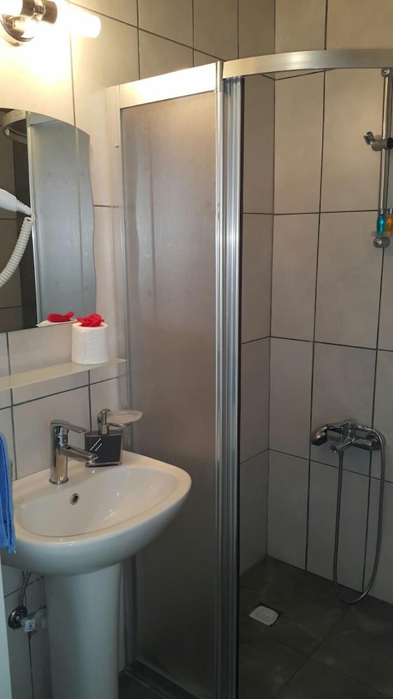 Standard Double Room, Balcony, Sea View photo 2