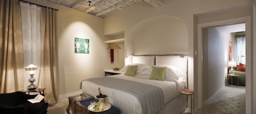 Junior Suite, City View photo 2