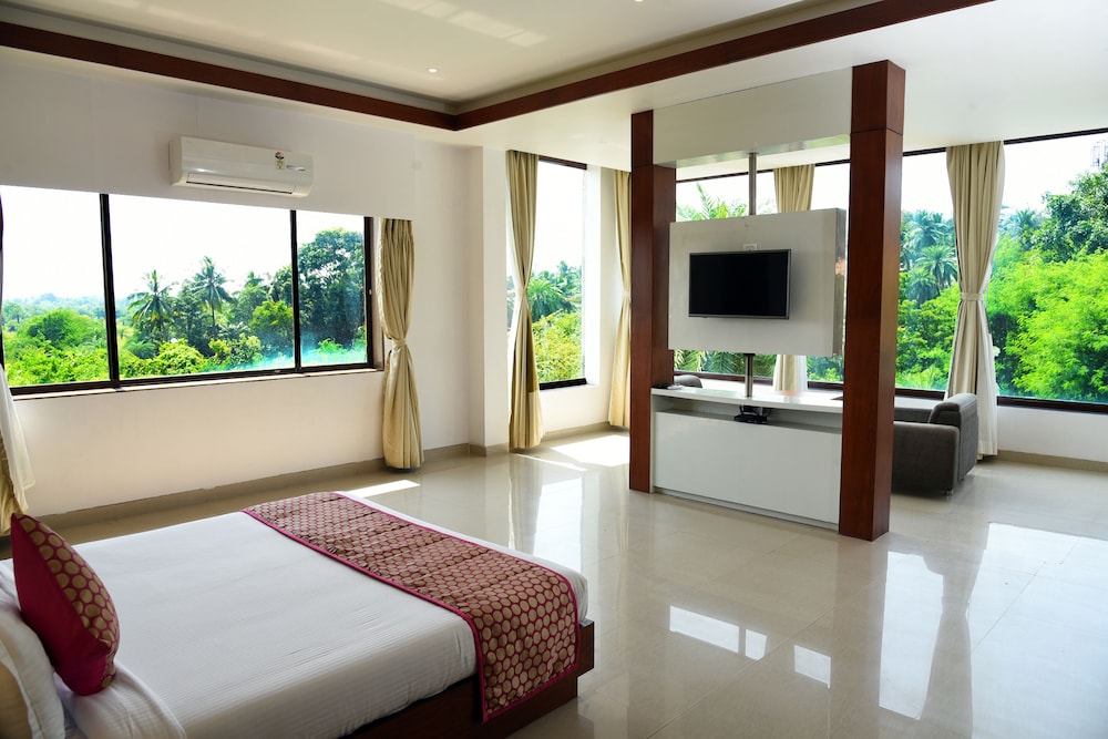 Basic Suite photo 3