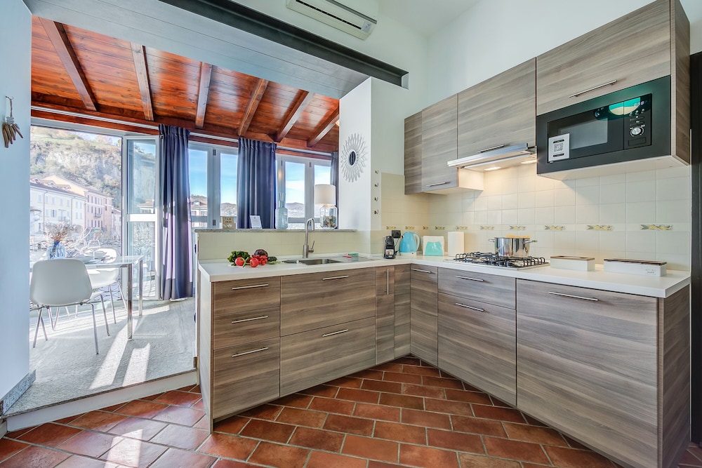 Standard Apartment, Multiple Bedrooms, Lakeside (Stella Del Lago Pied Dans L'Eau) photo 3