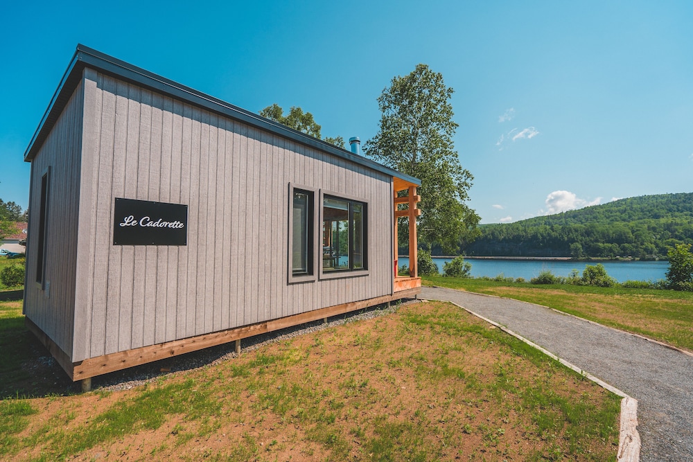 Comfort Studio Suite, Fireplace, River View