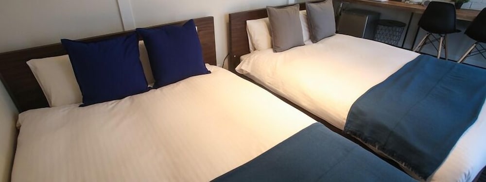 Twin Double Room - Photo 6