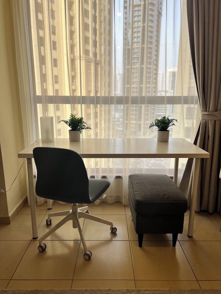 Superior Shared Dormitory, Mixed Dorm, Non Smoking, Sea View photo 1