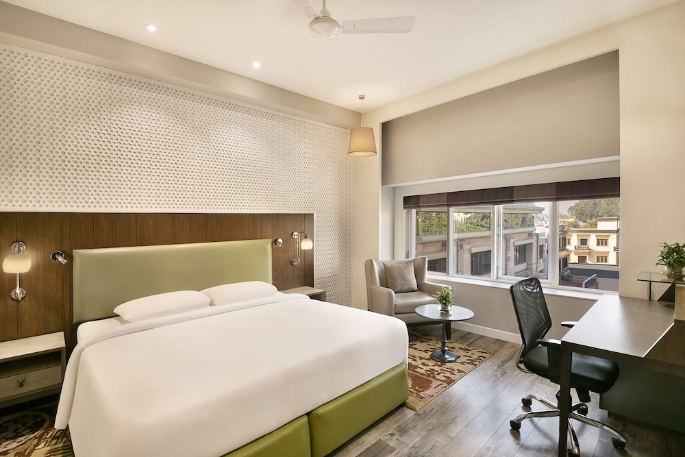 Deluxe Room - Photo 4