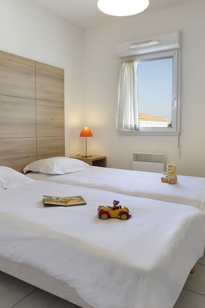 Appartement Standard, 2 chambres, climatisée vue piscine 6 personnes photo 2