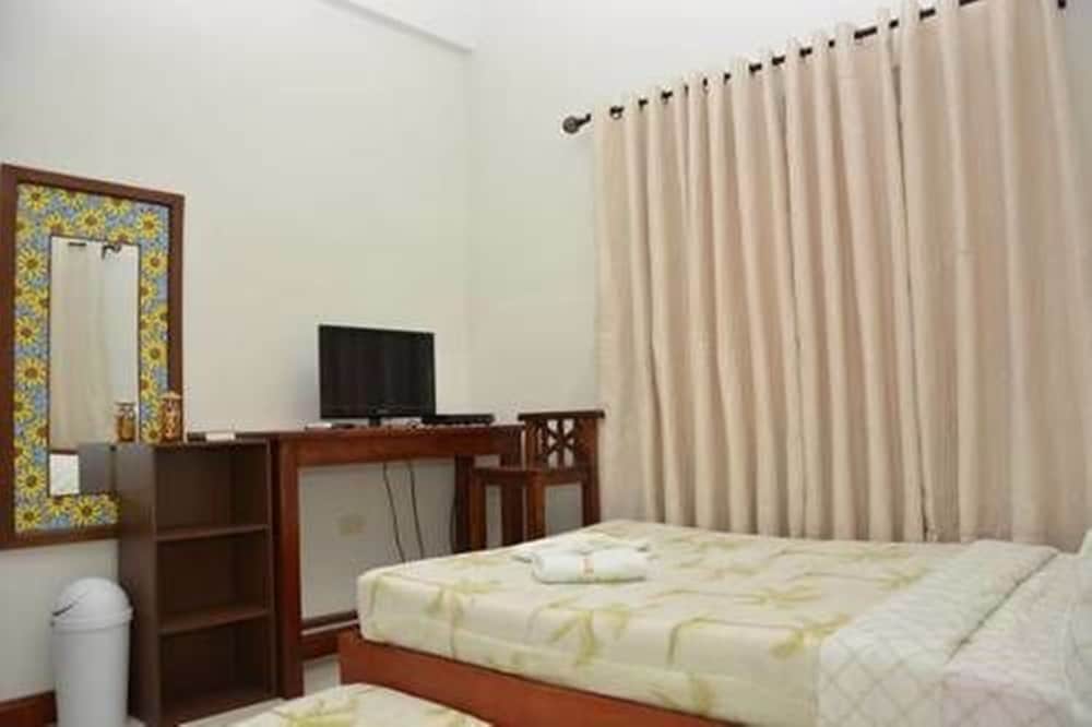 Villa, 4 Bedrooms photo 2