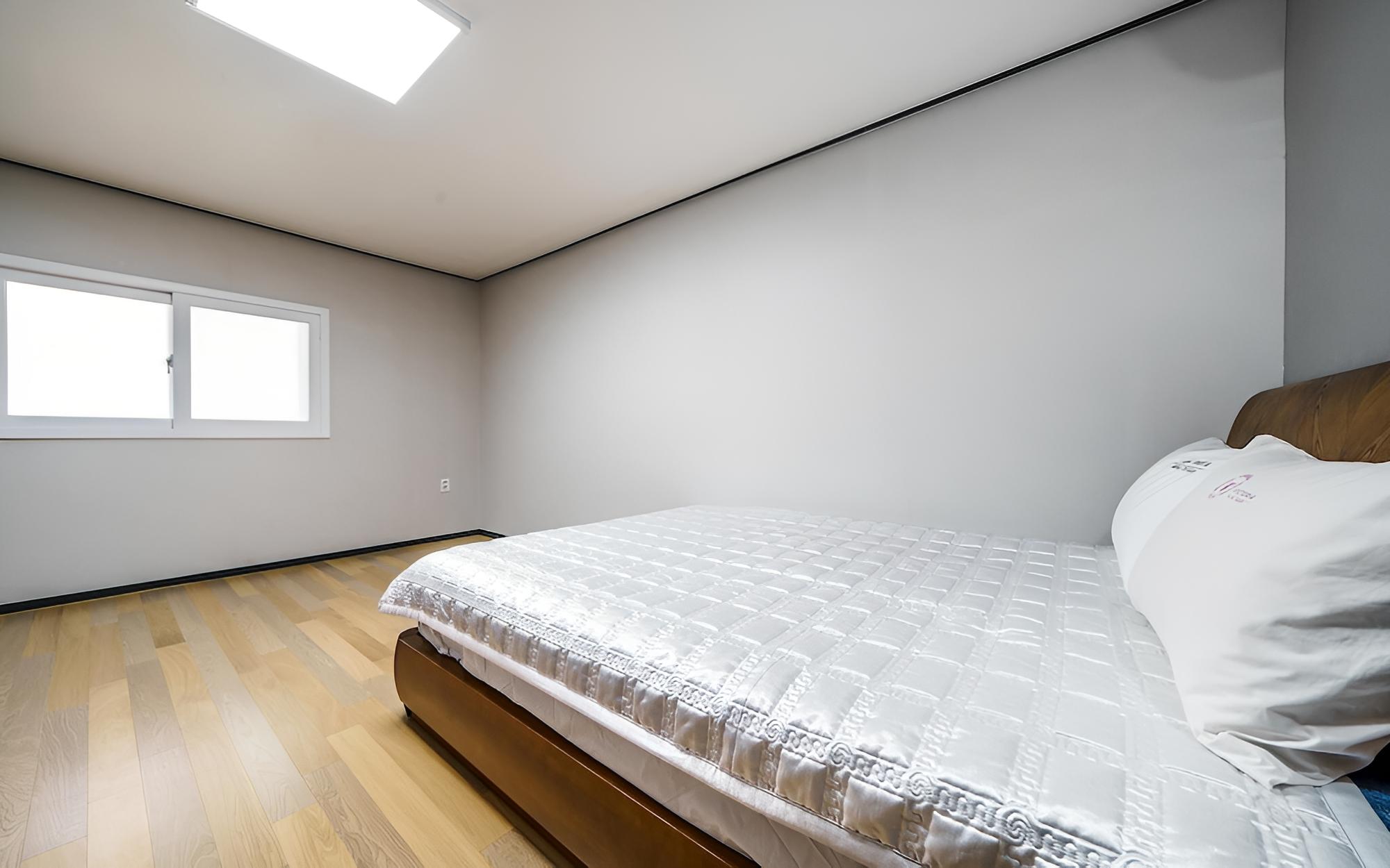 Room (Pension Room B (3 people)) - Photo 2