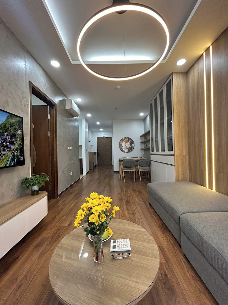 Luxury Apartment photo 3