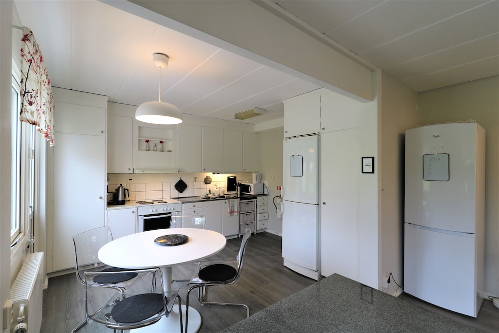 Basic Single Room photo 2