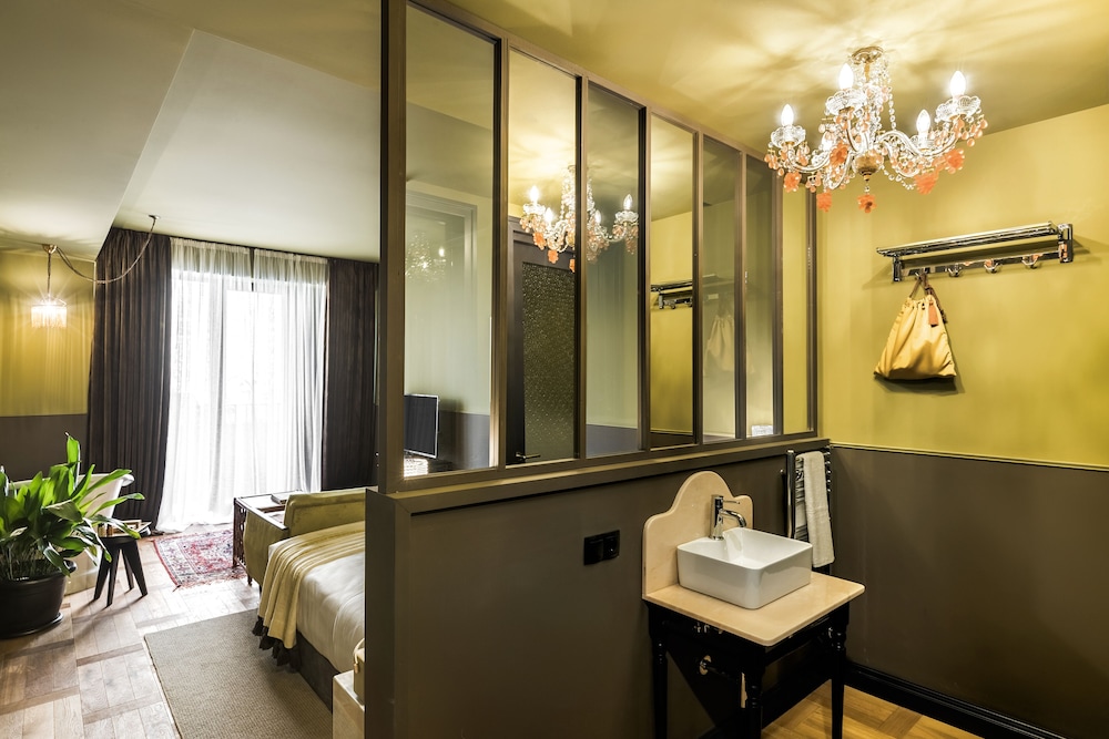 Romantic Suite photo 3