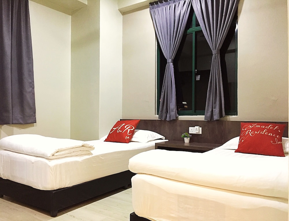 Amadel Residence 14 photo 2
