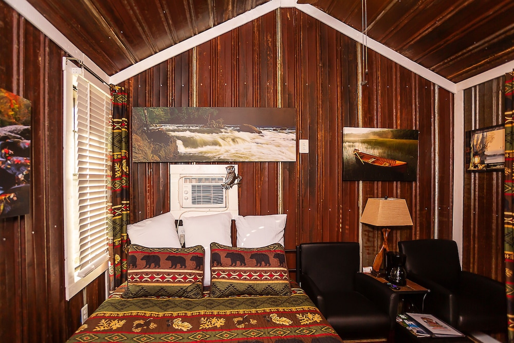 Yowie Cabin photo 2