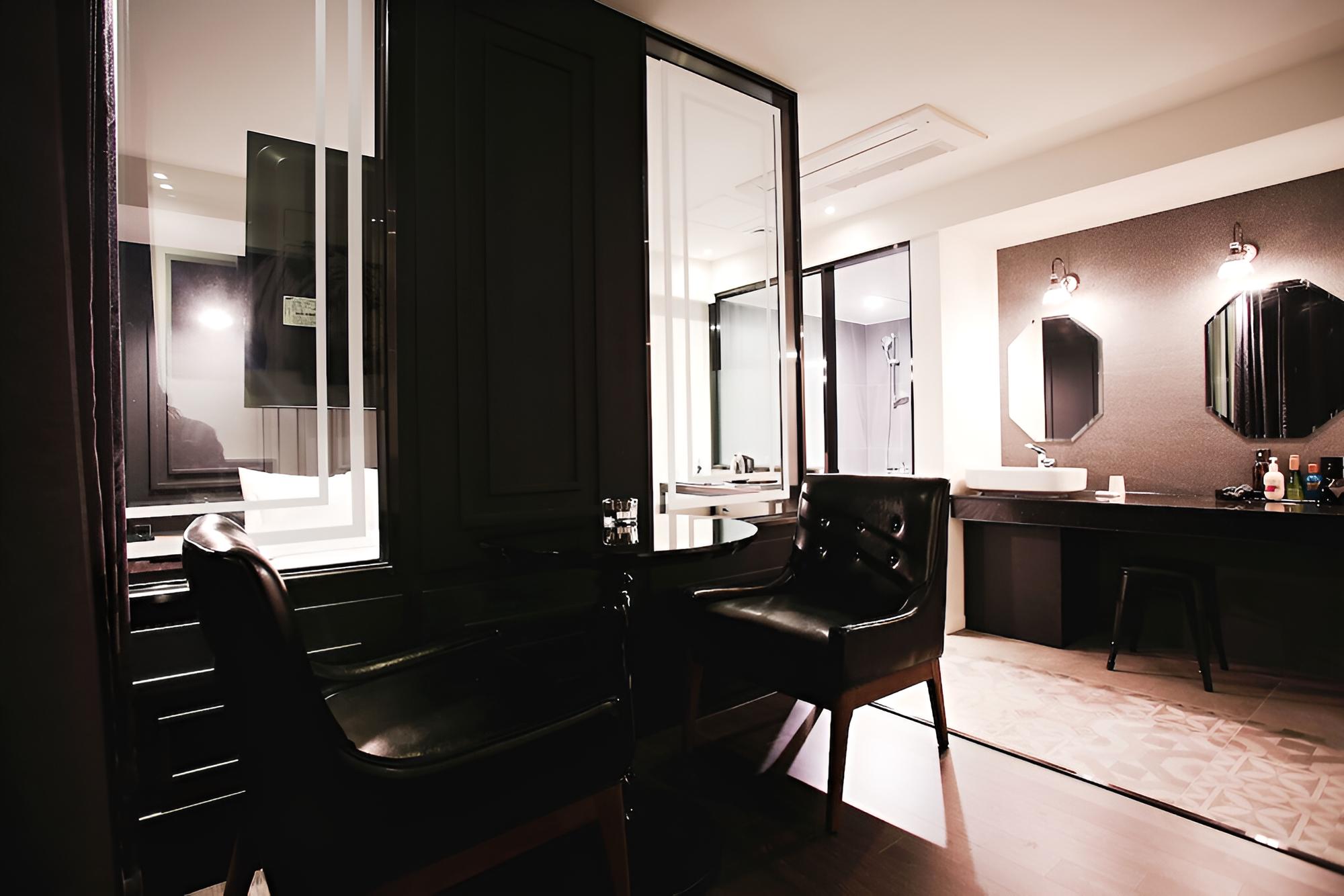 Room (Vip) - Photo 15