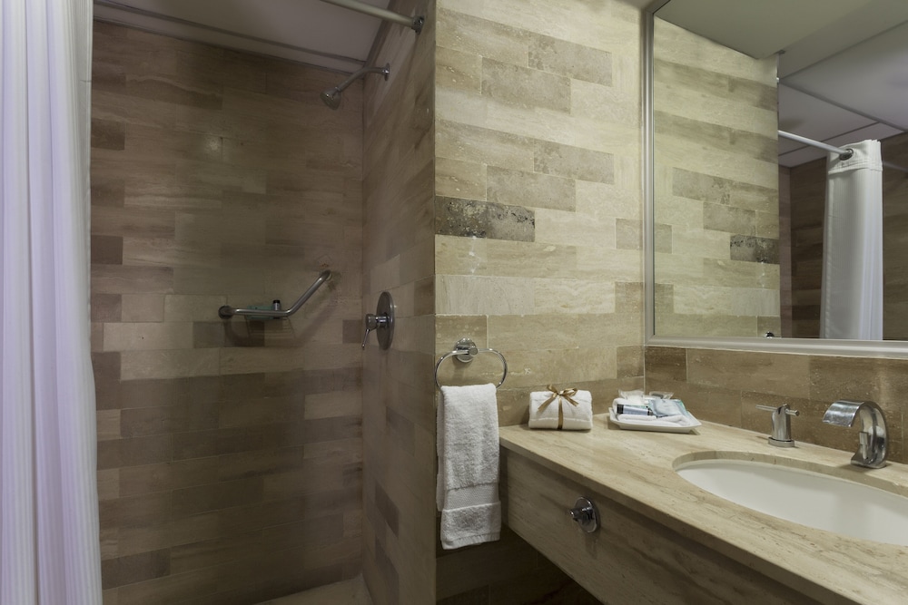 Superior Room, 2 Double Beds, City View photo 1