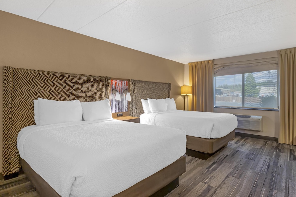 Standard Room, 2 Queen Beds, Accessible, Refrigerator & Microwave - Photo 3